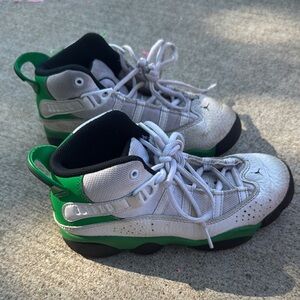 Nike White and Green Low-Top Sneakers with Mesh Upper